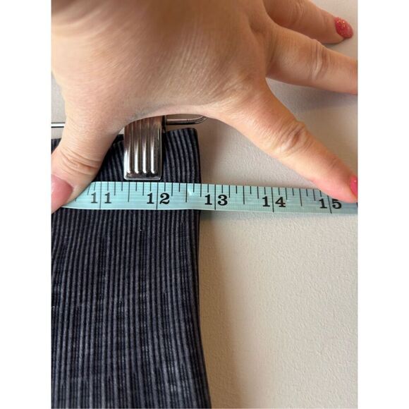 Avocado Leggings Dark Gray Acid Wash Geometric Pattern size XS/S - Picture 3 of 6